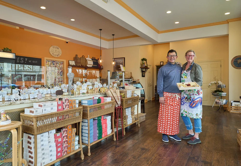 PlumPlums-interior (1).jpg